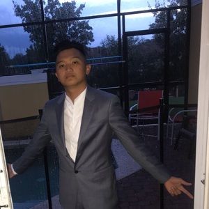 Meet your Posher, Christian